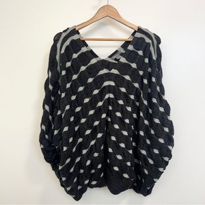 Gracia Balloon sweater. Dolmain Sleeve Oversized. Boutique Knit. Fits S M and L